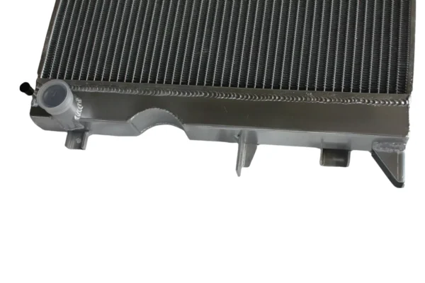 Replaces Radiator Land Rover Defender LD 2.2/2.4 TD4 2.5 TD5 DIESEL 90 ...